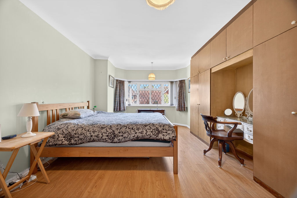 Ivy Gate- click for photo gallery